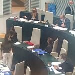 Momento en que Begoña Villacís abandona el Pleno municipal