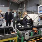 El presidente y consejero delegado de Iberdrola, Ignacio Sánchez Galán, y el director industrial de Grupo Renault y presidente-director general de Renault España, José Vicente de los Mozos, firman una alianza estratégica entre ambas compañías y realizan una visita a las instalaciones de la factoría de Carrocería y Montaje de Valladolid
