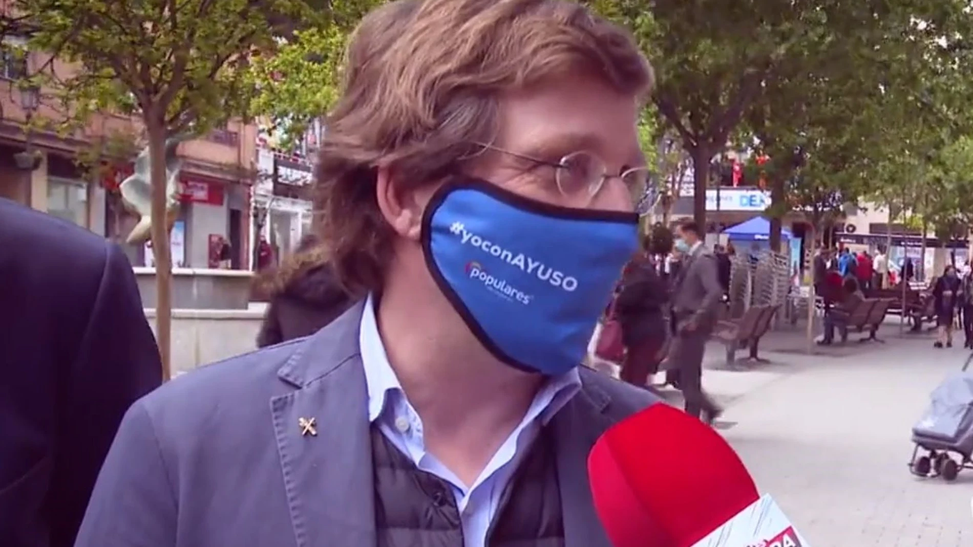 José Luis Martínez-Almeida responde al rumor de que podría ir a 'First Dates', en 'Todo es mentira'