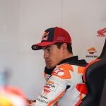 Marc Márquez, en su box en el circuito de Jerez