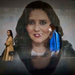 Fachada del cartel electoral en la sede del PP en la calle Génova.