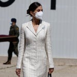 La reina Letizia preside un acto castrense en solitario en la Academia de Aviación del Ejército de Tierra.