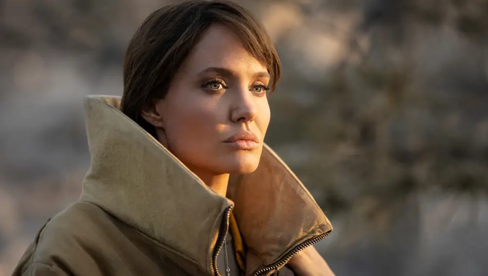 Angelina Jolie da vida a una bombero forestal que trabaja en Montana