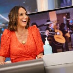 Tamara Falcó con vestido español en 'El Hormiguero'.