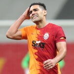 Radamel Falcao con el Galatasaray.