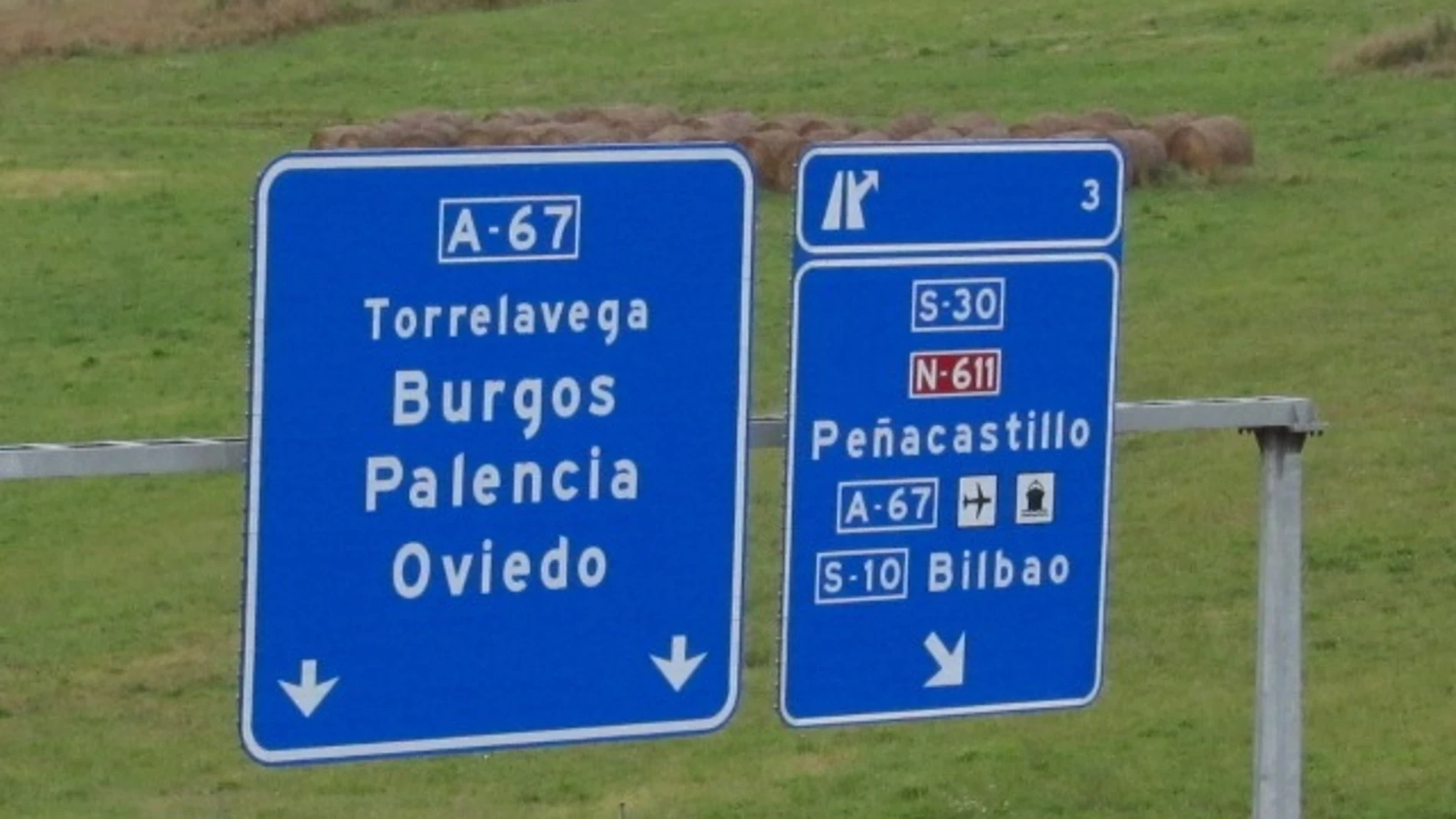 Las autovías, ahora libres de pago, serían las carreteras en las que se implantarían los peajes