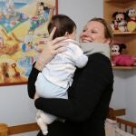 La consejera de Familia e Igualdad de Oportunidades, Isabel Blanco, visita un centro de acogida de menores