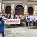 Los interinos aragoneses se concentraron ayer en las 35 ciudades españolas
