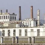 Imagen general de la fábrica de Sniace en Torrelavega