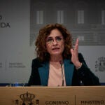 La ministra de Hacienda y portavoz del Gobierno, María Jesús Montero, presenta los componentes sobre fiscalidad, lucha contra el fraude fiscal y eficacia del gasto público incluidos en el Plan de Recuperación