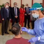 Apertura del centro de testeo de la Confederación de Empresarios de Andalucía