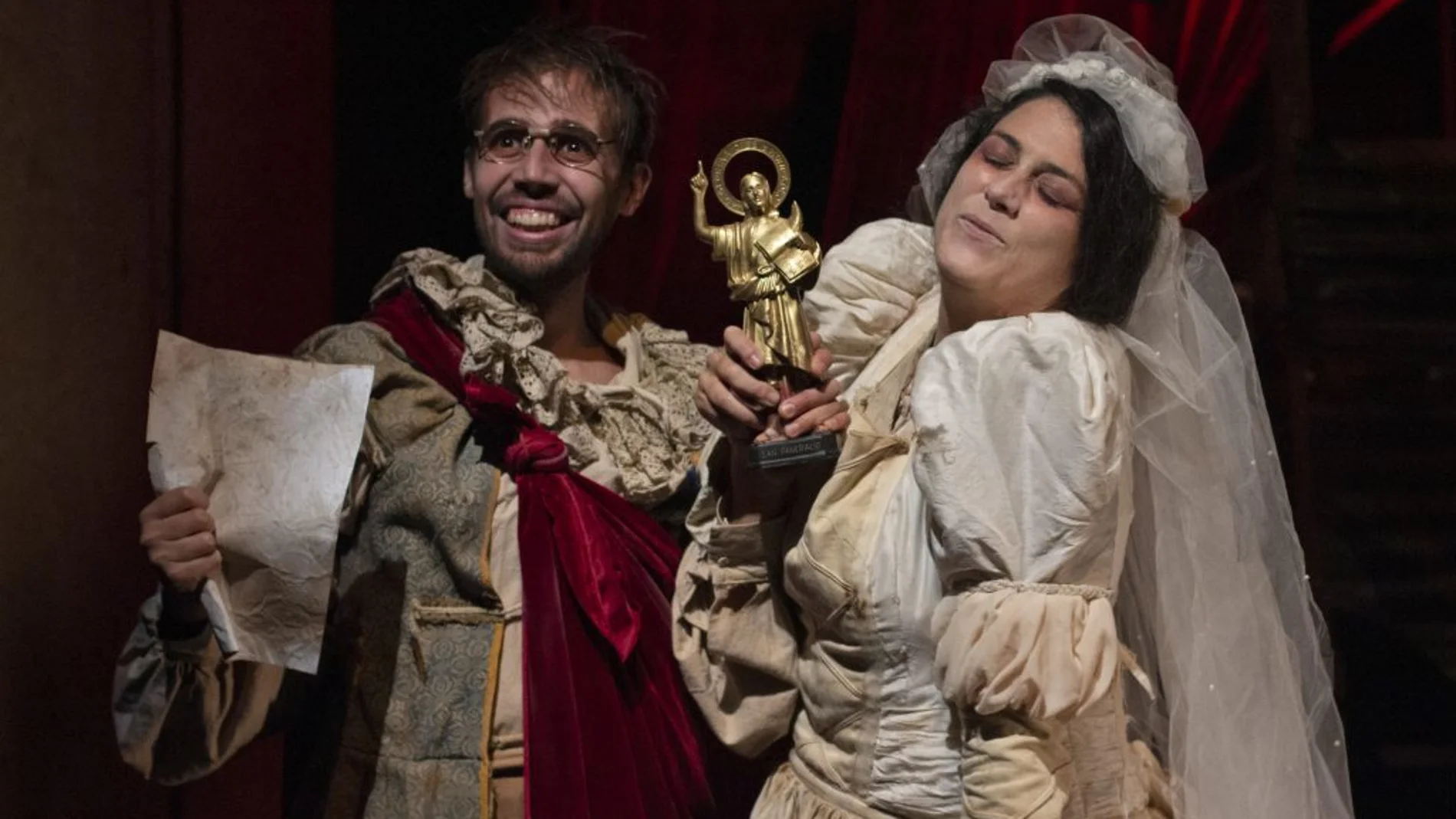 Imagen de “Dolores (con las alas del amor salté la tapia)”