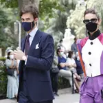 Alejandra Dominguez y Enrique Solis Tello en la boda de Carlos Fitz James Stuart y Solis y Belen Corsini.