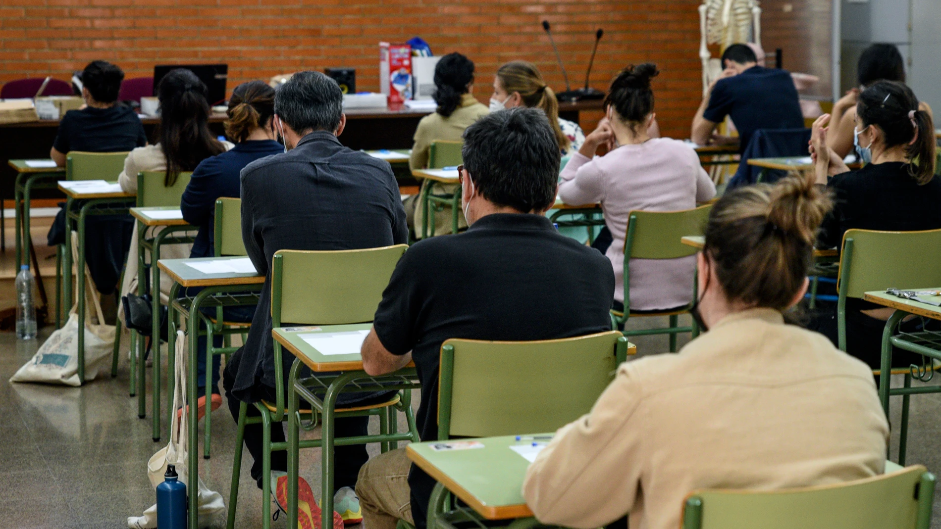 Más de 15.800 aspirantes optarán el 17 de junio a las 1.390 plazas de profesores de ESO