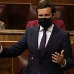 El líder del PP, Pablo Casado, interviene en una sesión de control al Gobierno, a 26 de mayo de 2021, en el Congreso de los Diputados, Madrid