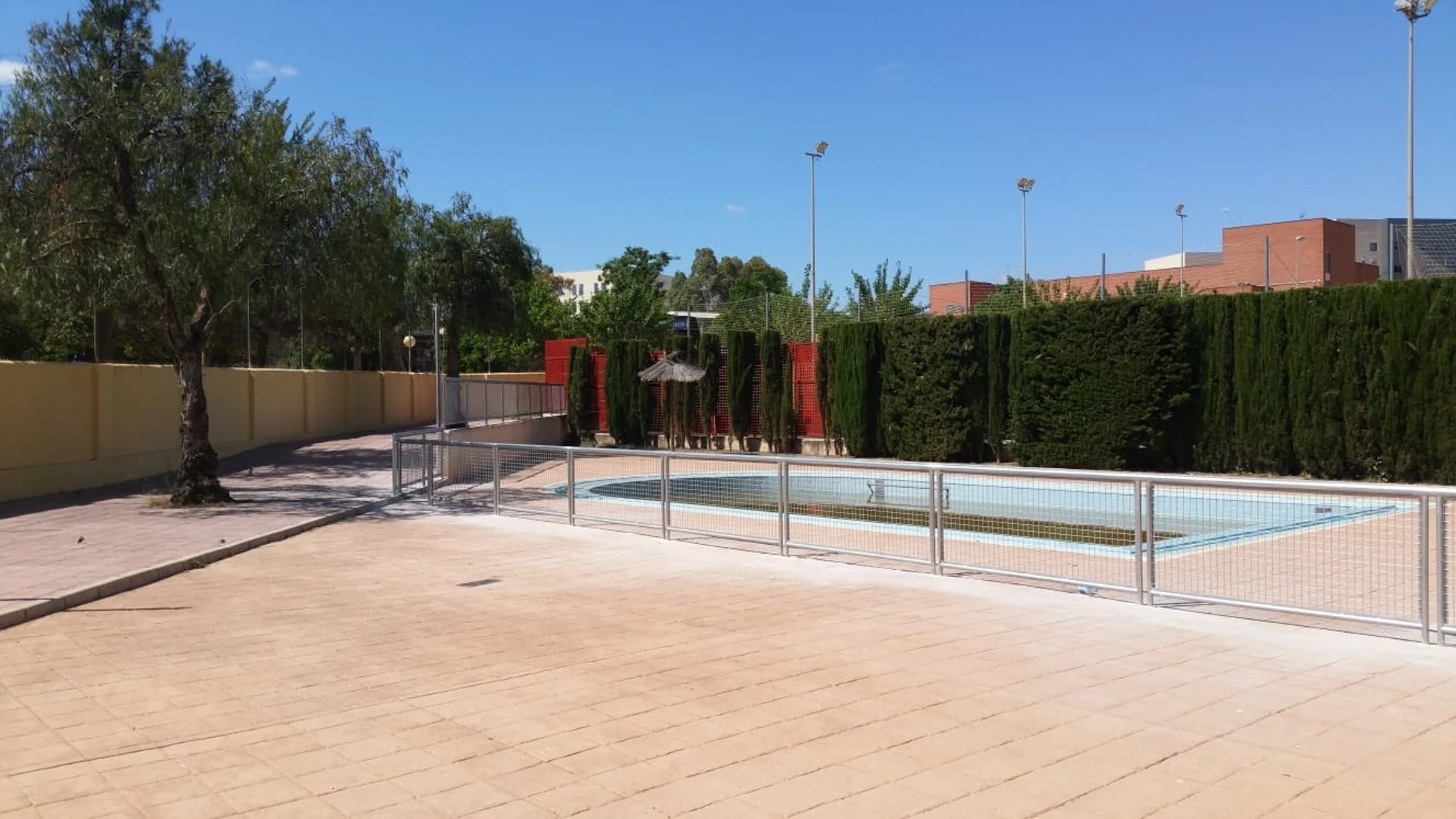 La piscina pública donde ha ocurrido el ahogamiento está situada en la pedanía murciana de La Alberca, según