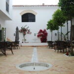 Vista del patio de Albariza Hotel Boutique, en Sanlúcar de Barrameda, Cádiz
