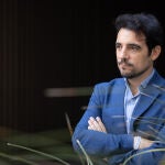 Manu Reyes, líder del PP en Barcelona, es una figura en ascenso dentro de la organización del partido
