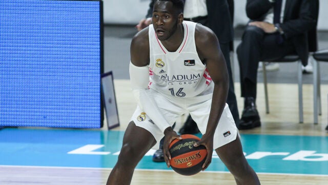 Garuba, en uno de sus últimos partidos con el Real Madrid