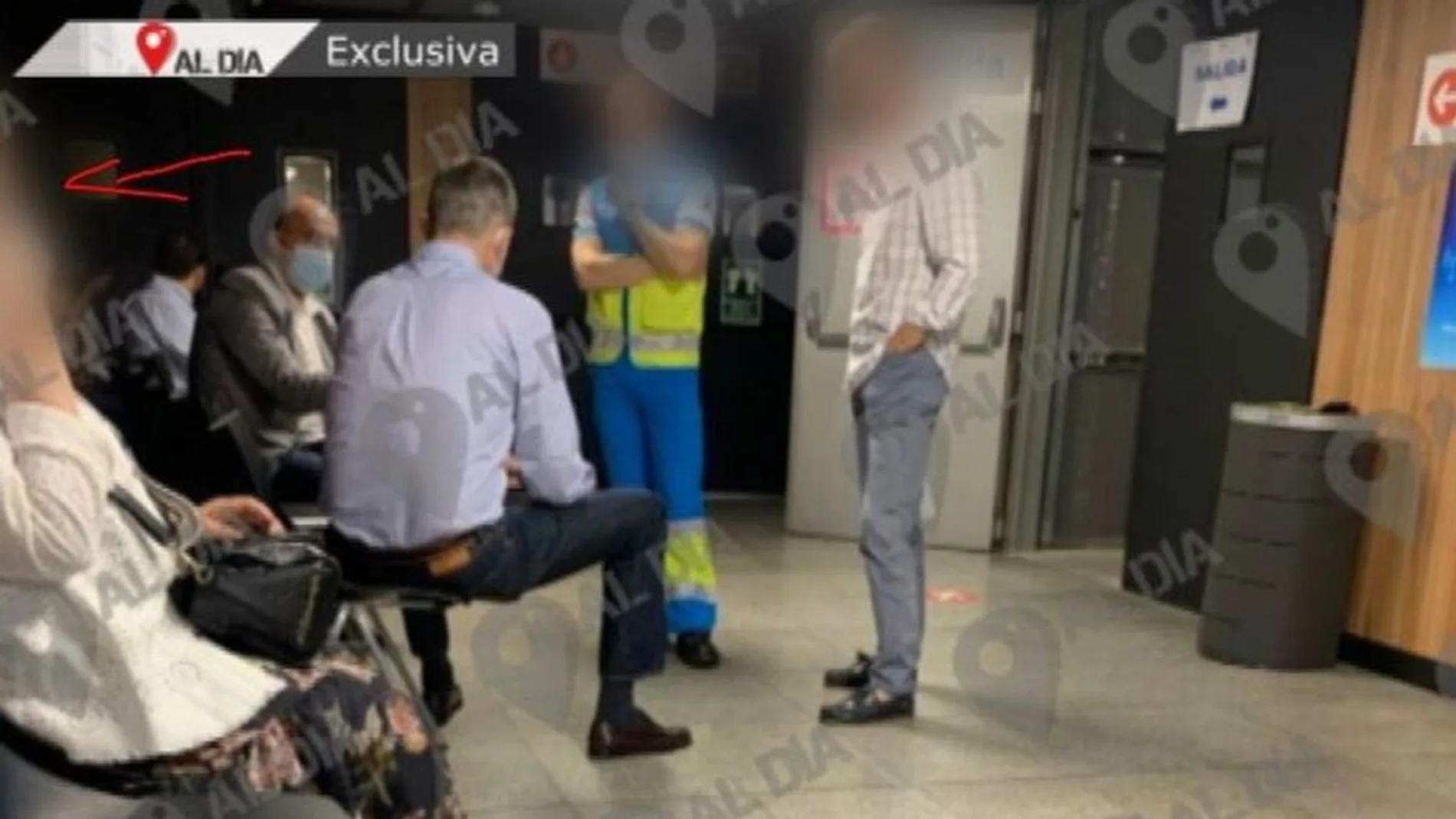 Imagen de Felipe VI vacunándose