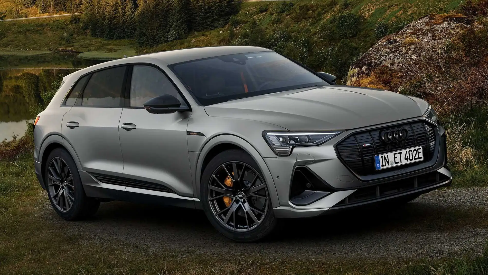 Audi E-Tron Black Edition