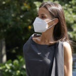La reina Letizia a su llegada a una reunión de trabajo del patronato de la Fundación de Ayuda contra la Drogadicción (FAD).