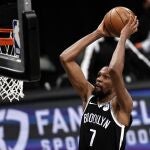 Kevin Durant, en su etapa en los Nets, es uno de los grandes defensores del consumo de marihuana