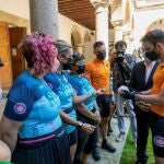 El actor Dani Rovira en una de las paradas de la ruta solidaria
