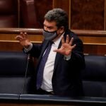 El ministro de Inclusión, Seguridad Social y Migraciones, José Luis Escrivá, durante la última sesión de control al Gobierno