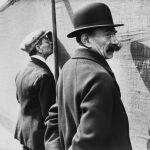 La Biblioteca François Mitterrand expone hasta el 22 de agosto la mirada de Javier Cercas, Annie Leibovitz, Wim Wenders, François Pinault y Sylvie Aubenas sobre el fotógrafo Henri Cartier-Bresson