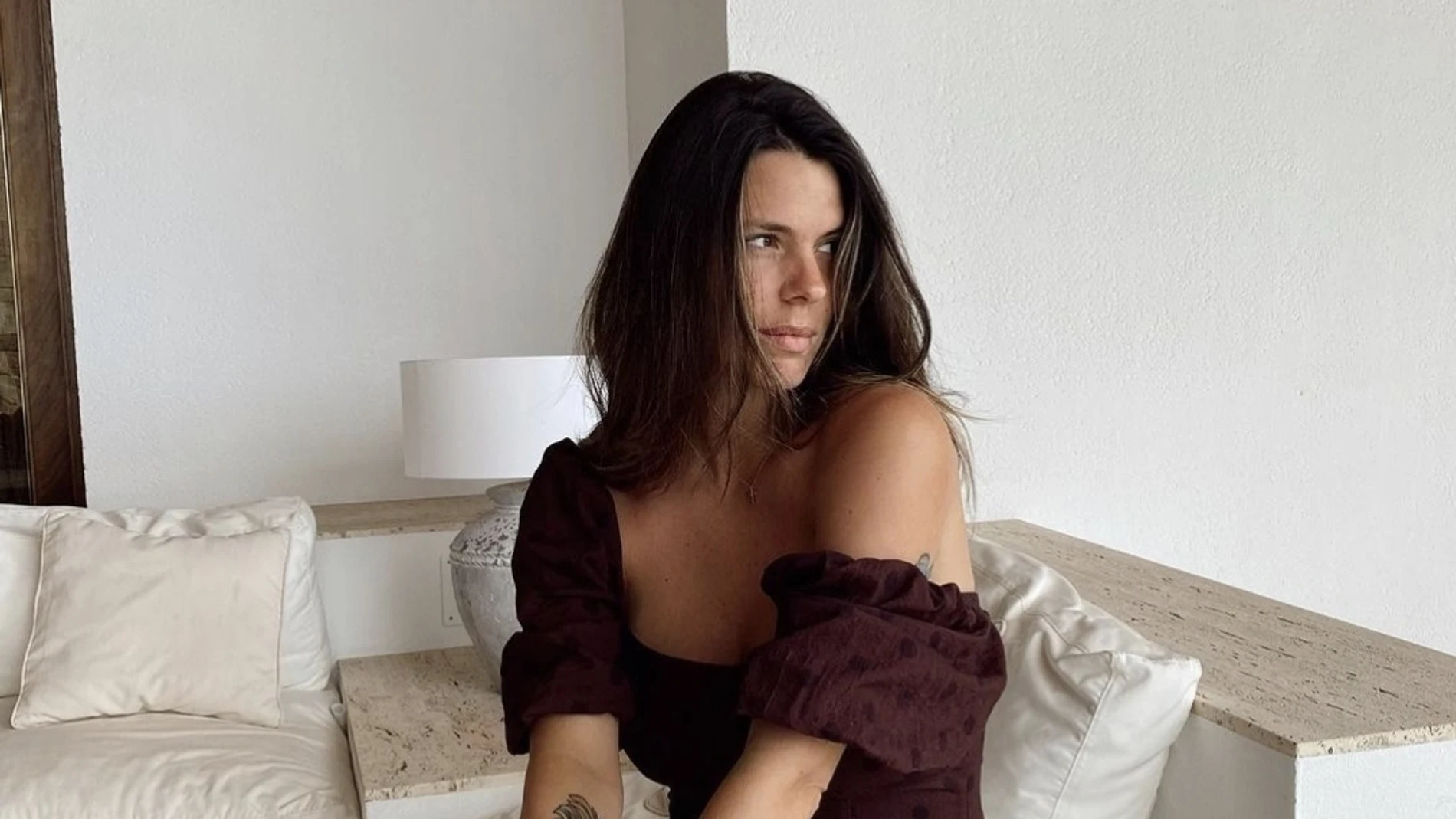 Laura Matamoros con vestido de lunares/ Instagram @_lmflores