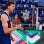 Pau volvió a ser el mejor jugador del Barcelona en la victoria en el tercer partido ante el Lenovo Tenerife