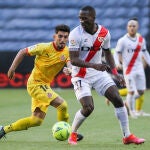 Luis Advíncula con el Rayo Vallecano.