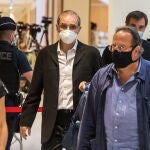 "Josu Ternera", hoy, en los tribunales de París EFE/EPA/CHRISTOPHE PETIT TESSON