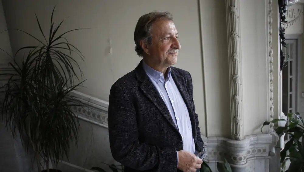 PACO LOBATÓN, PERIODISTA.