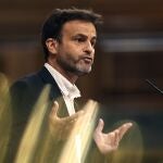El diputado de Unidas Podemos Jaume Asens interviene durante un pleno en el Congreso