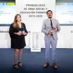 Ana Cabrera, responsable de Solidaridad Social y Educación de la Fundación Unicaja, y Arnie Zareei, del equipo de trabajo del Proyecto Edufinet