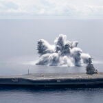 El portaaviones USS Gerald R. Ford durante el ensayo