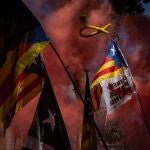 Imagen de las protestas a las puertas del Liceu, donde Sánchez pronunció la conferencia