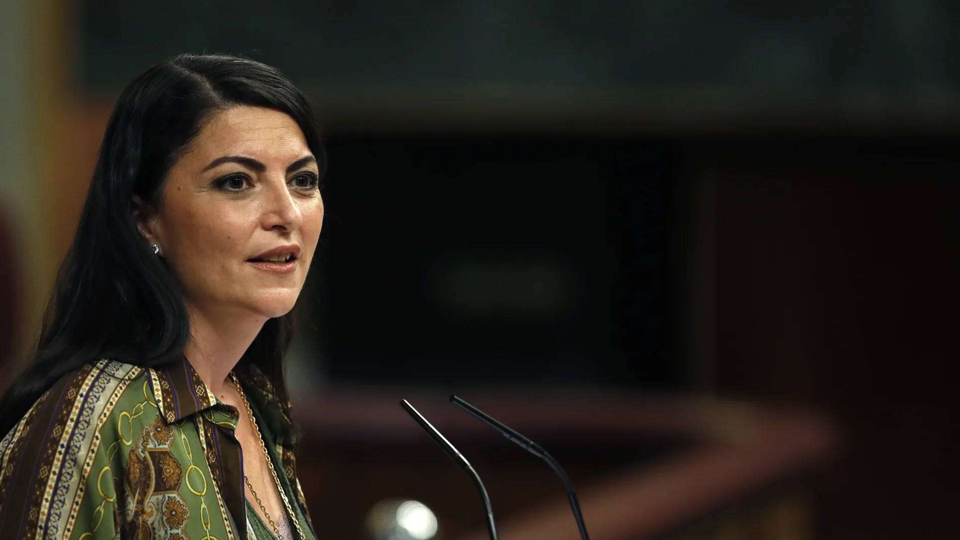 MADRID, 22/06/2021.- La secretaria general del grupo de Vox, Macarena Olona, interviene durante el pleno celebrado este martes en el Congreso de los Diputados. EFE/Javier Lizón
