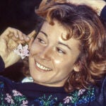 La periodista Mila Ximenez posa para posado improvisado en 1979