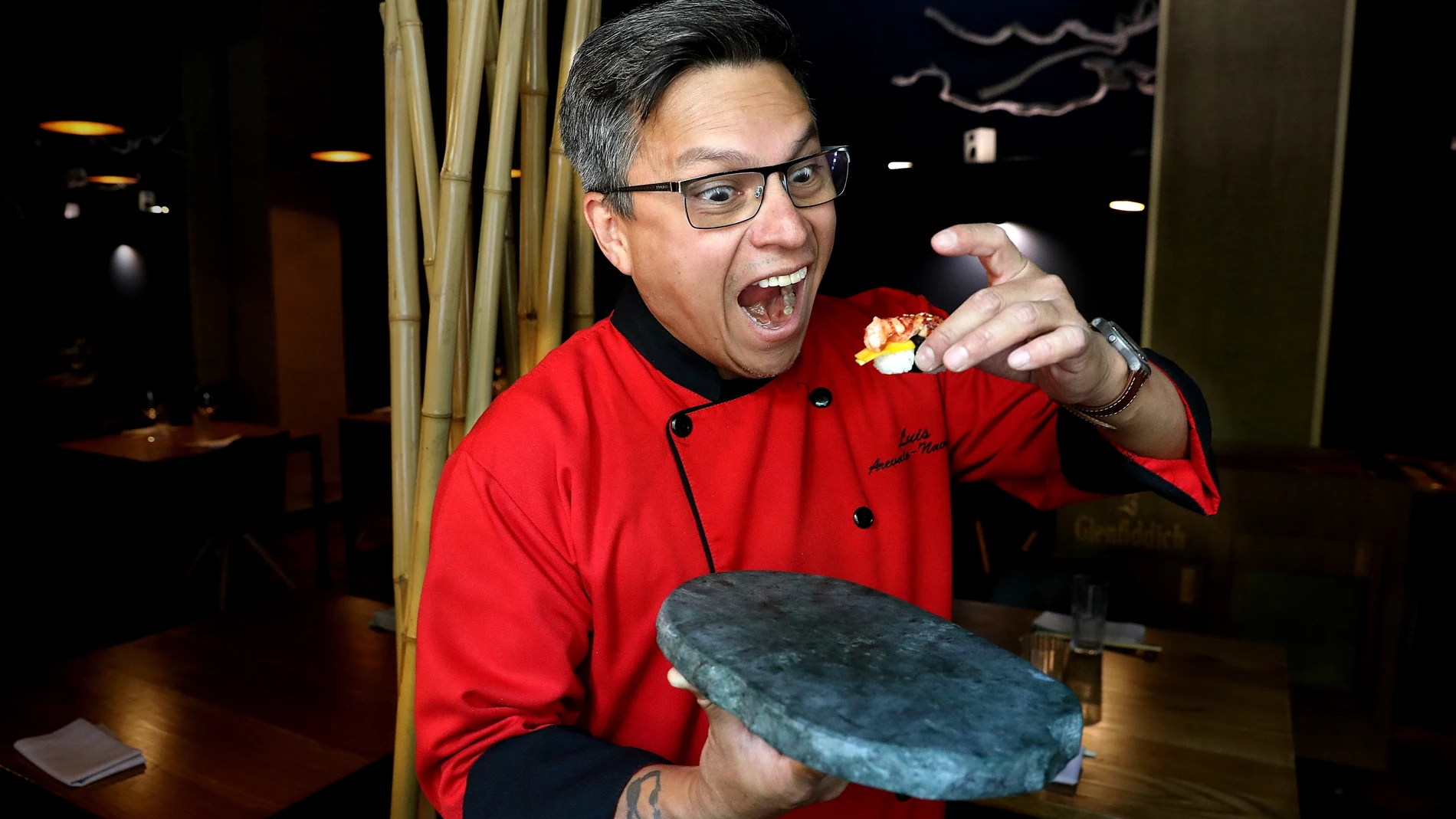 Madrid 06 06 2019. Luis Arevalo, cocinero del restaurante japones Gaman. Bocados para verano. CRISTINA BEJARANO