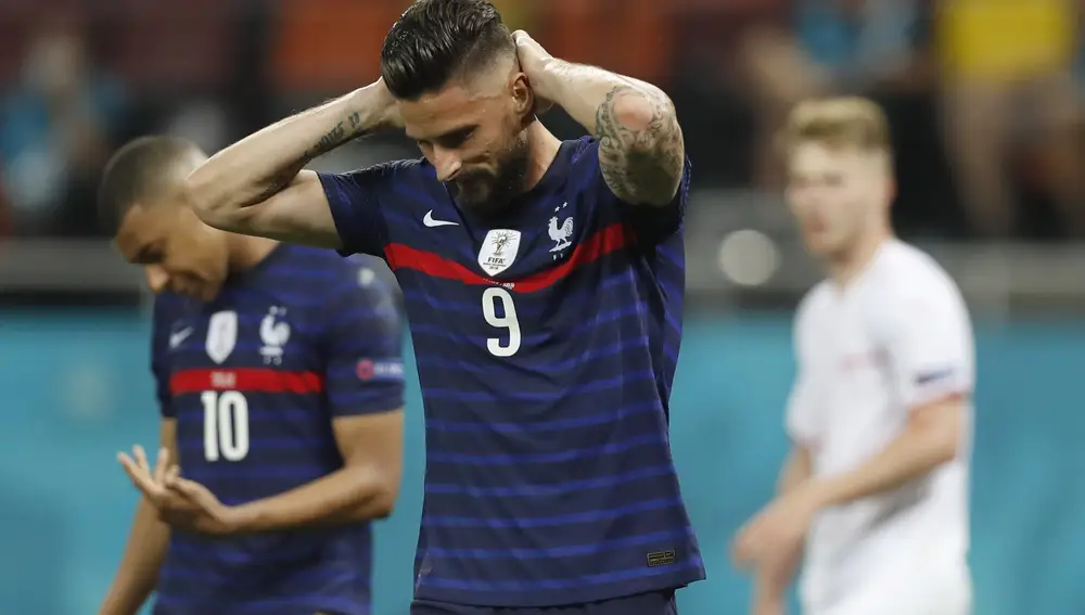 Olivier Giroud con Francia.