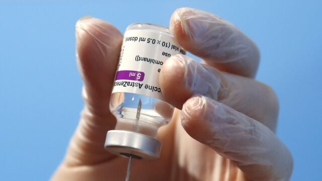 Vial de la vacuna contra la Covid-19 de AstraZeneca