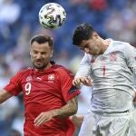 Haris Seferovic con Suiza frente a España.