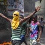 Moise fue tiroteado por un comando de mercenarios colombianos contratados por una empresa de seguridad de Miami