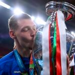 Andrea Belotti con Italia.