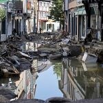 Agua y destrucción en Bad Muenstereifel, en el oeste de Alemania ayer