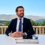 El presidente del PP, Pablo Casado, preside la reunión de la Junta directiva nacional de su partido en el Parador de Gredos, en (Ávila)