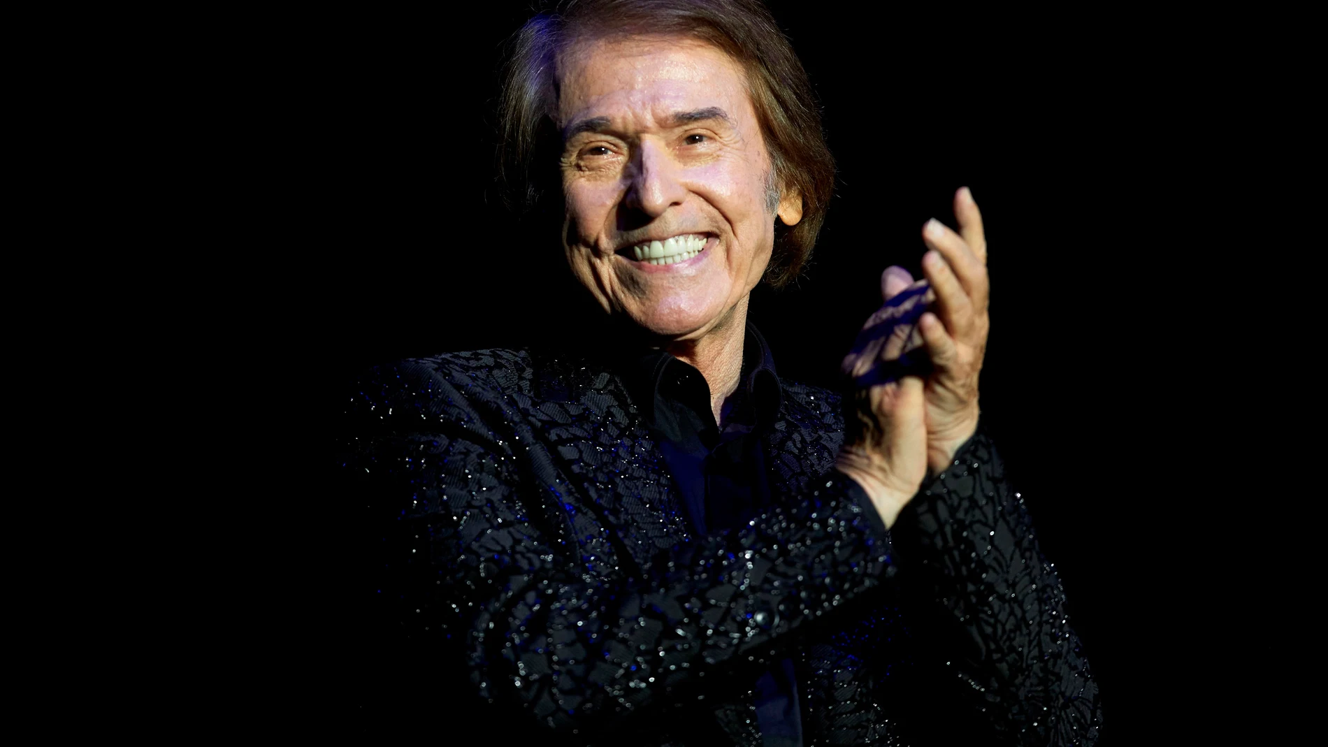 El cantante Raphael
